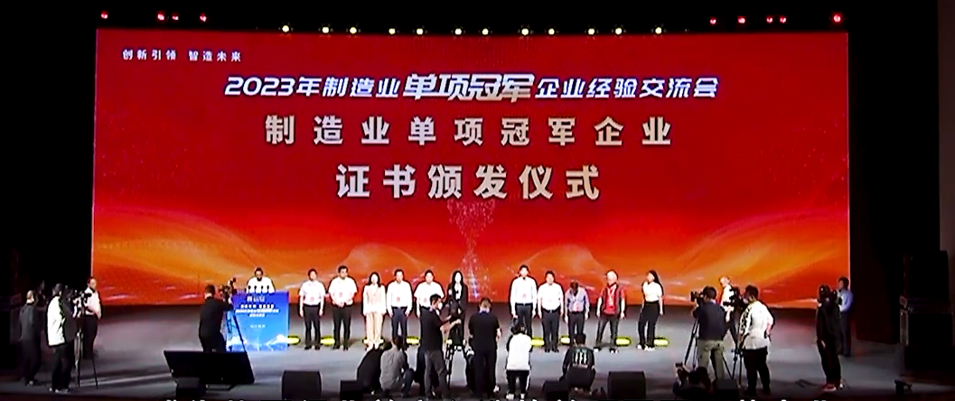 首批中亚水果落地陕西口岸